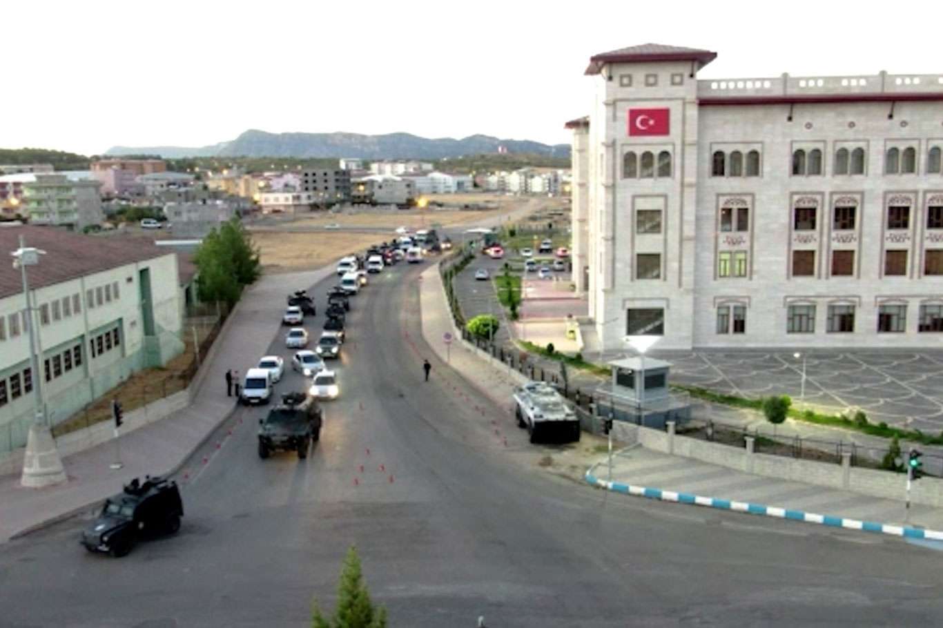 Siirt'te DAİŞ operasyonu: Yabancı uyruklu 6 kişi yakalandı